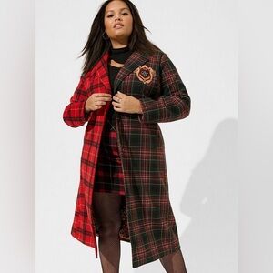 NWT Torrid x Betsey Johnson Lightweight Car Coat, Plaid Multi, Size 6X (30)
